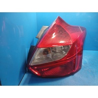 Ford Focus Lw  Right Taillight