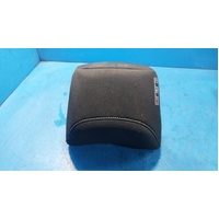 Hyundai I30 Centre Rear 2Nd Row Headrest