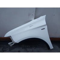 Mitsubishi Outlander Zk-Zl, Left Guard