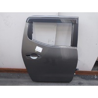 Nissan Navara Np300 Right Rear Door