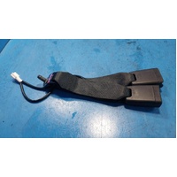 Nissan Navara Np300 Centre And Left Rear Seat Belt Stalk Only