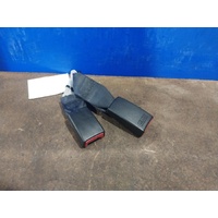 Mitsubishi Asx Xa-Xd Centre Rear Seat Belt Stalk Only