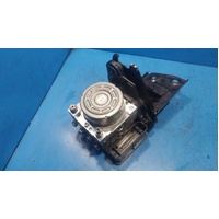Volkswagen Golf Gen 7 Abs Pump Modulator