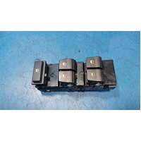 Hyundai I30 Pd  Rh Front Power Window Master Switch