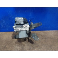 Mitsubishi Triton Mn P/n 4670a609 Abs Pump