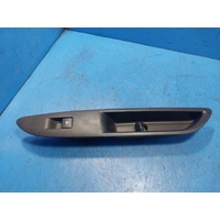 Holden Traxtj Series Right Rear Power Window Witch