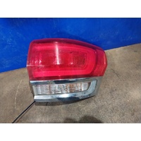 Jeep Grandcherokee Wk  Right Taillight