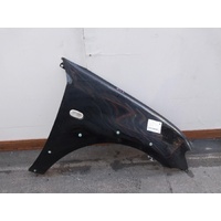 Mitsubishi Triton Ml-Mn Right Guard