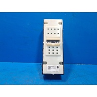 Hyundai Tucson Nx4 Right Front Power Door Window Master Switch