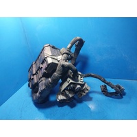 Toyota Hiace Trh Petrol Engine Bay Fuse Box