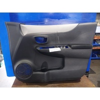 Toyota Yaris Ncp13# Right Front Door Trim