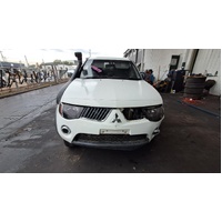 Mitsubishi Triton Ml Radiator  Grille