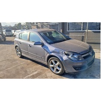 Holden Astra Ah 5Dr Hatch/Wagon, Left Front Door (10Th Vin = 6-9)