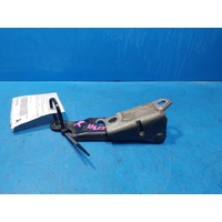 Mitsubishi Pajero Ns-Nw Right Side Bonnet Hinge