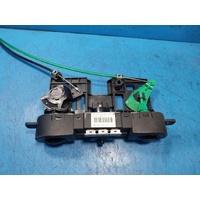Hyundai I20 Pb Heater Air Cond Controls