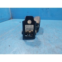 Hyundai I30 Fd Left Rear Seat Belt Stalk