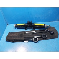 Hyundai Tucson Jack Tool Kit