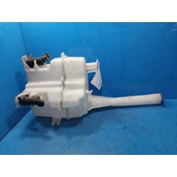 Hyundai Ix35 Lm Series  Washer Bottle