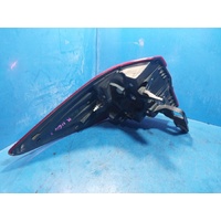 Subaru Outback 6Th Gen Right Taillight In Body