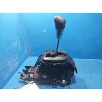 Toyota Yaris Xp130 Series Gear Shifter