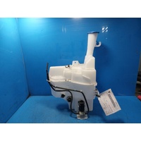 Hyundai I30 Pd Washer Bottle