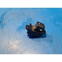 Kia Cerato Yd  Lh Front/Lh Rear/Rh Rear Power Window Switch