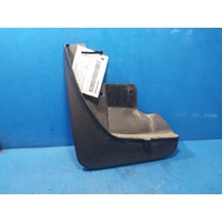 Jeep Grandcherokee Wk Left Front Mud Flaps