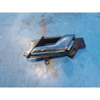 Holden Captiva 5 Cg Right Front Inner Door Handle