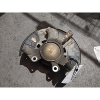 ﻿Toyota Hilux, Right Front Hub Assembly