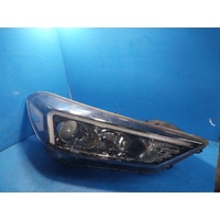 Hyundai Tucson Right Headlamp