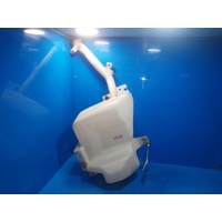 Mitsubishi Triton Ml-Mn  Washer Bottle