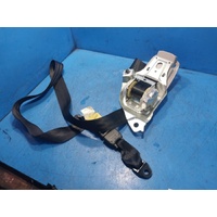 Toyota Rav4 Aca33 Centre Rear 2nd Row Seat Belt Only