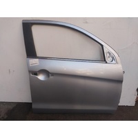 Mitsubishi Asx Xa-Xc  Right Front Door