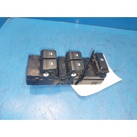 Hyundai I30 Pd Right Front Power Window Master Switch