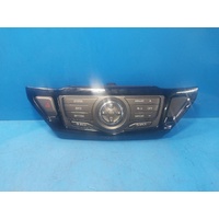 Nissan Pathfinder R52  Dash Radio Control
