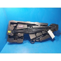 Hyundai Santa Fe Tm, Jack Tool Kit