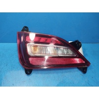 Hyundai Santa Fe Tm Right Taillight In Bumper