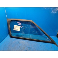 Mercedes Sprinter Cv3, Left Front 1/4 Door Glass
