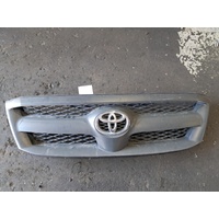 Toyota Hilux Radiator Grille