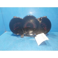 Kia Sorento Xm Diesel Automatic  Instrument Cluster
