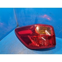 Nissan Pathfinder R52, Left Taillight