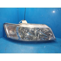 Holden Commodore Vz  Right Headlamp