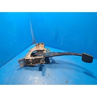 Nissan Navara D40 Clutch Pedal Assembly