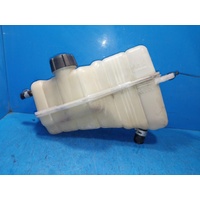 Nissan Juke F15, Overflow Bottle