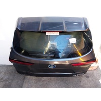 Toyota Kluger Xu70 Series, Tailgate