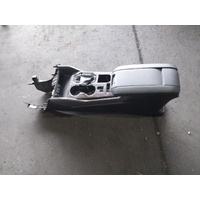 Toyota Kluger Xu70 Series, Console