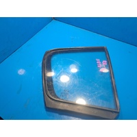 Kia Sportage Ql Right Rear 1/4 Door Glass