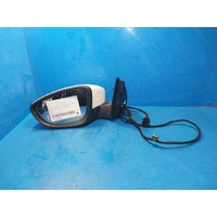 Volkswagen Passat 3C/Mk6 B7 Left Door Mirror