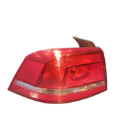 Volkswagen Passat 3c/Mk6 B7 Left Taillight