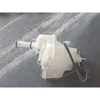 Hyundai I30 Gd Washer Bottle